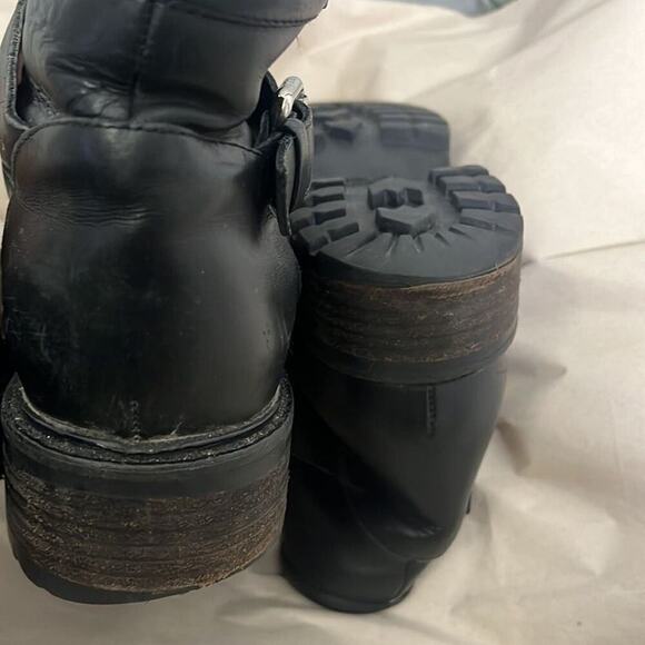 FENDI LEATHER FUR LINED ANKLE BLACK BOOTS SIZE 39 - Picture 8 of 8